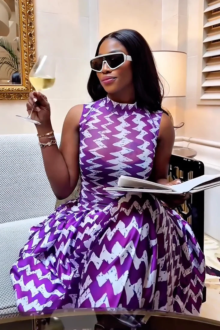 Lilla maxi-kjole med sikksakkmønster