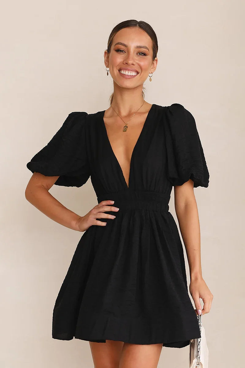 Vestido curto Erin - Preto