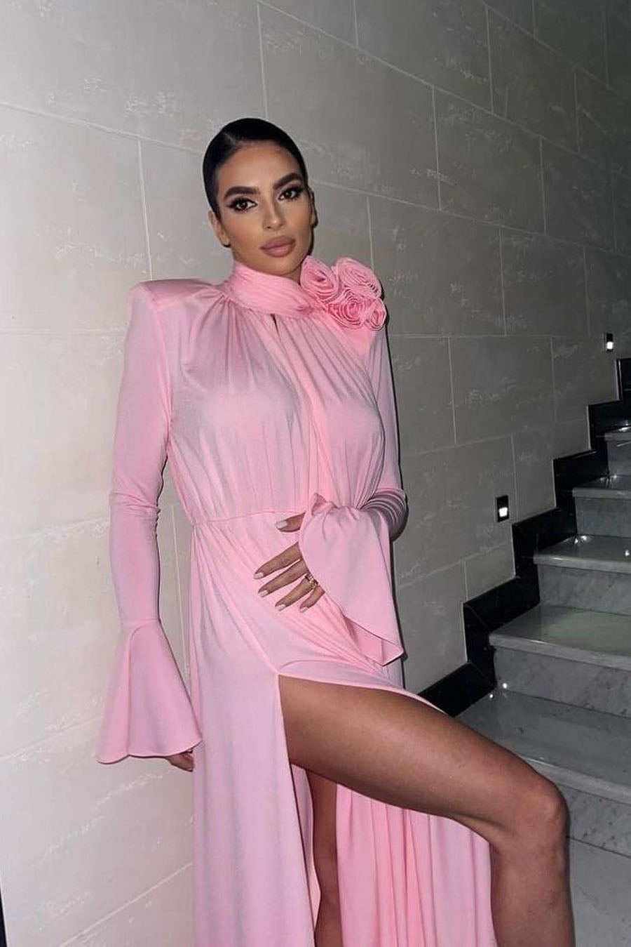 Pulover din tricot cu cablu Genevieve metalic