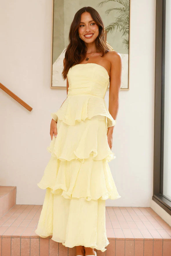 Sexig Chic Strapless Backless Tiered Midi Klänning