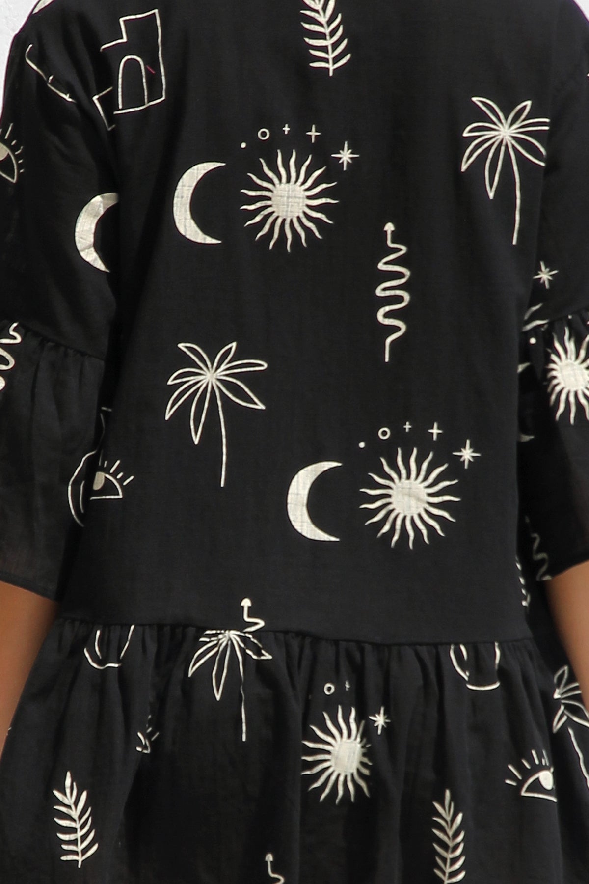 שמלת שלבי שחורה