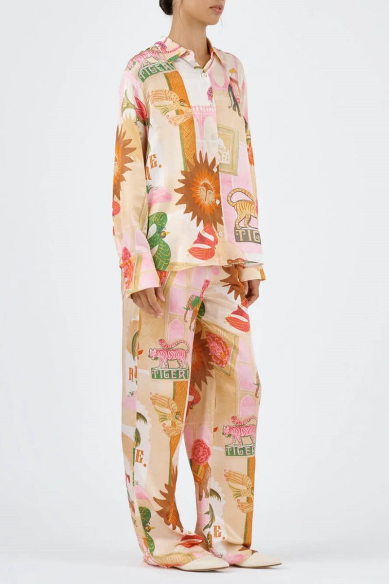 Conjunto único de camisa casual estampada y pantalones sueltos con cintura elástica