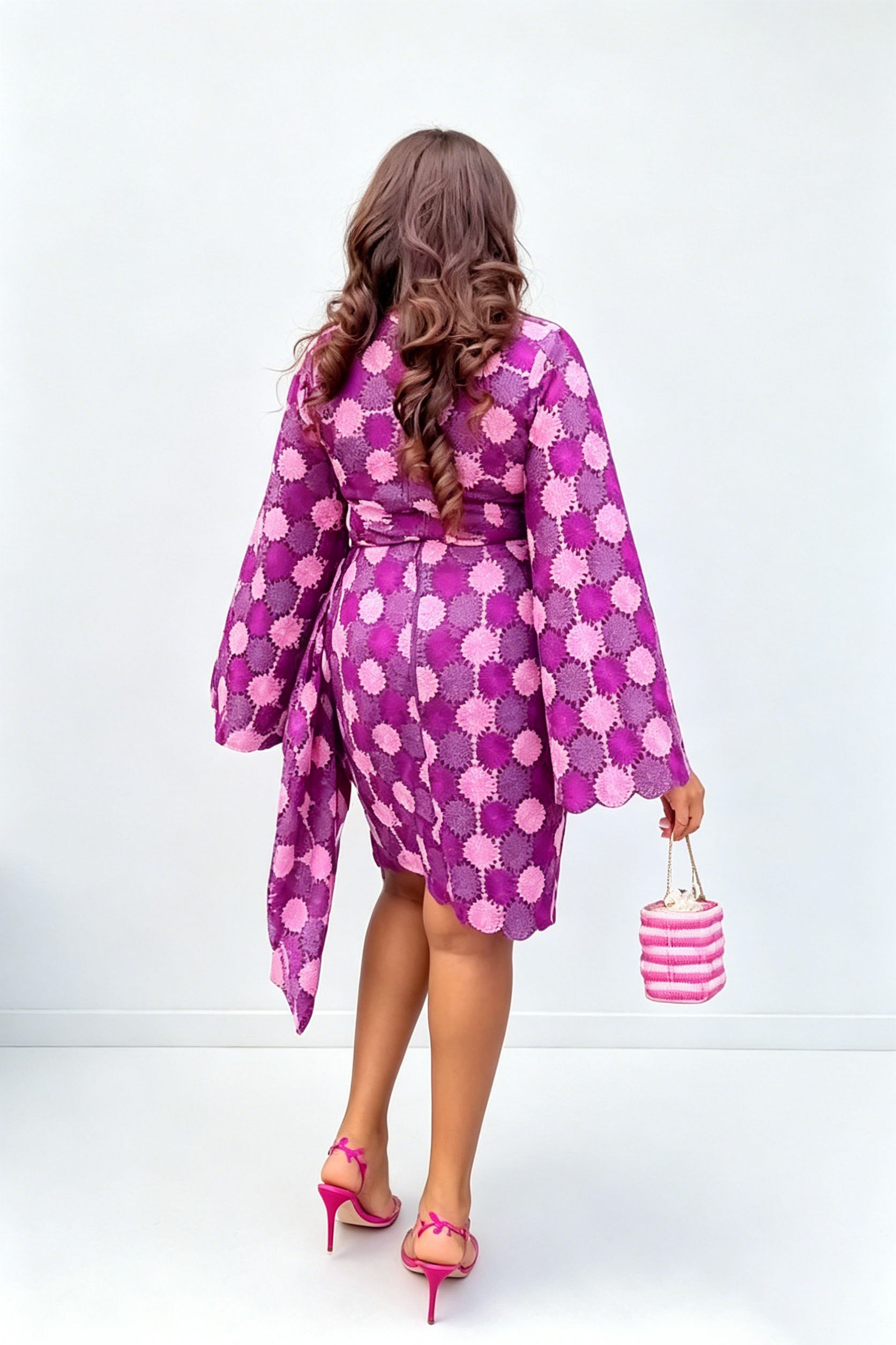 Vestito Mini a Portafoglio a Pois Stile Maturo