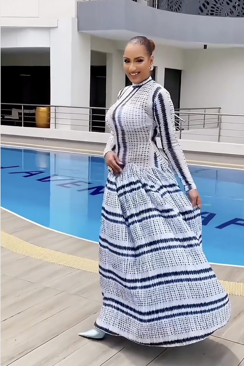 Tie-Dye Slim-Fit Hip-Enhancing Evening Gown