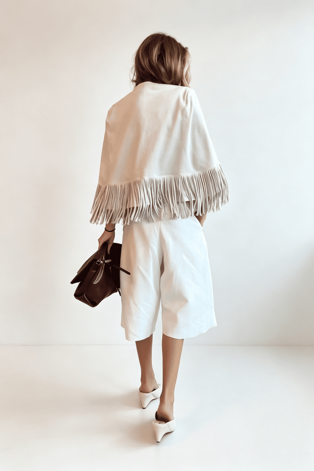 Gilet mantella western color crema con frange