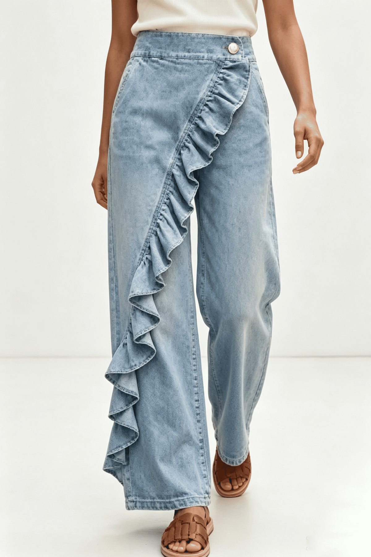 Pantaloni largi cu volane diagonale
