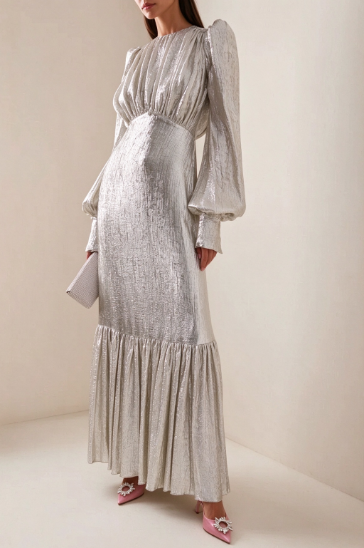 Vestido largo vintage de malla con flores y cintura entallada