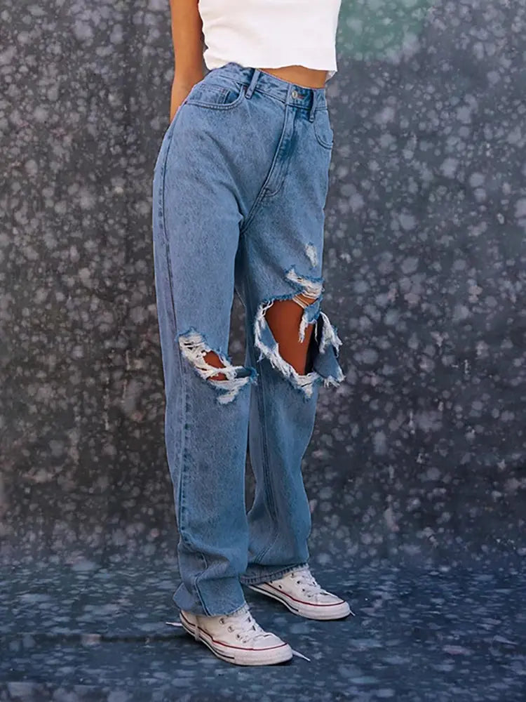 Summer Jeans mat lousem, geradem Been a Rëss