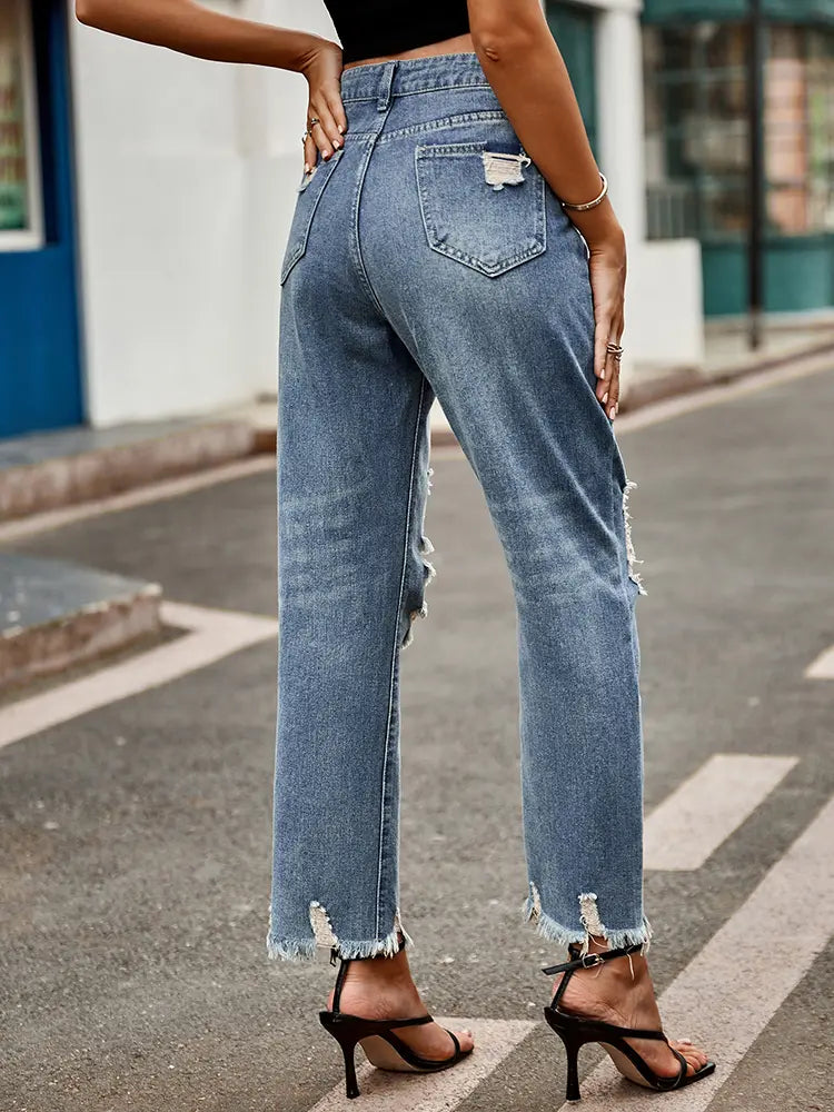 Trendeg ofgerafelt gekierzt Slim-Fit Jeans