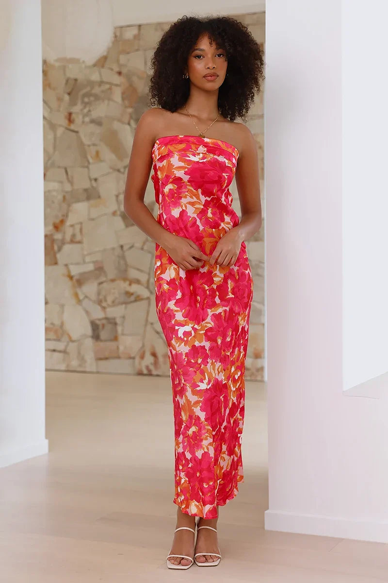 Vestido largo Miya con estampado floral rosa y rojo