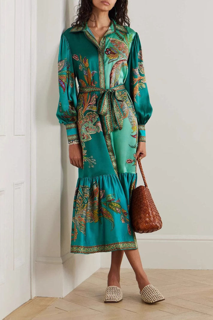 Robe en satin à imprimé floral