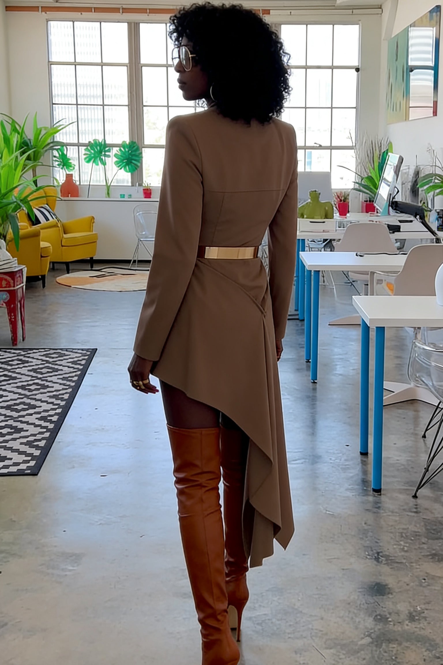 Urban Camel Sharp-Shoulder Midi Dress