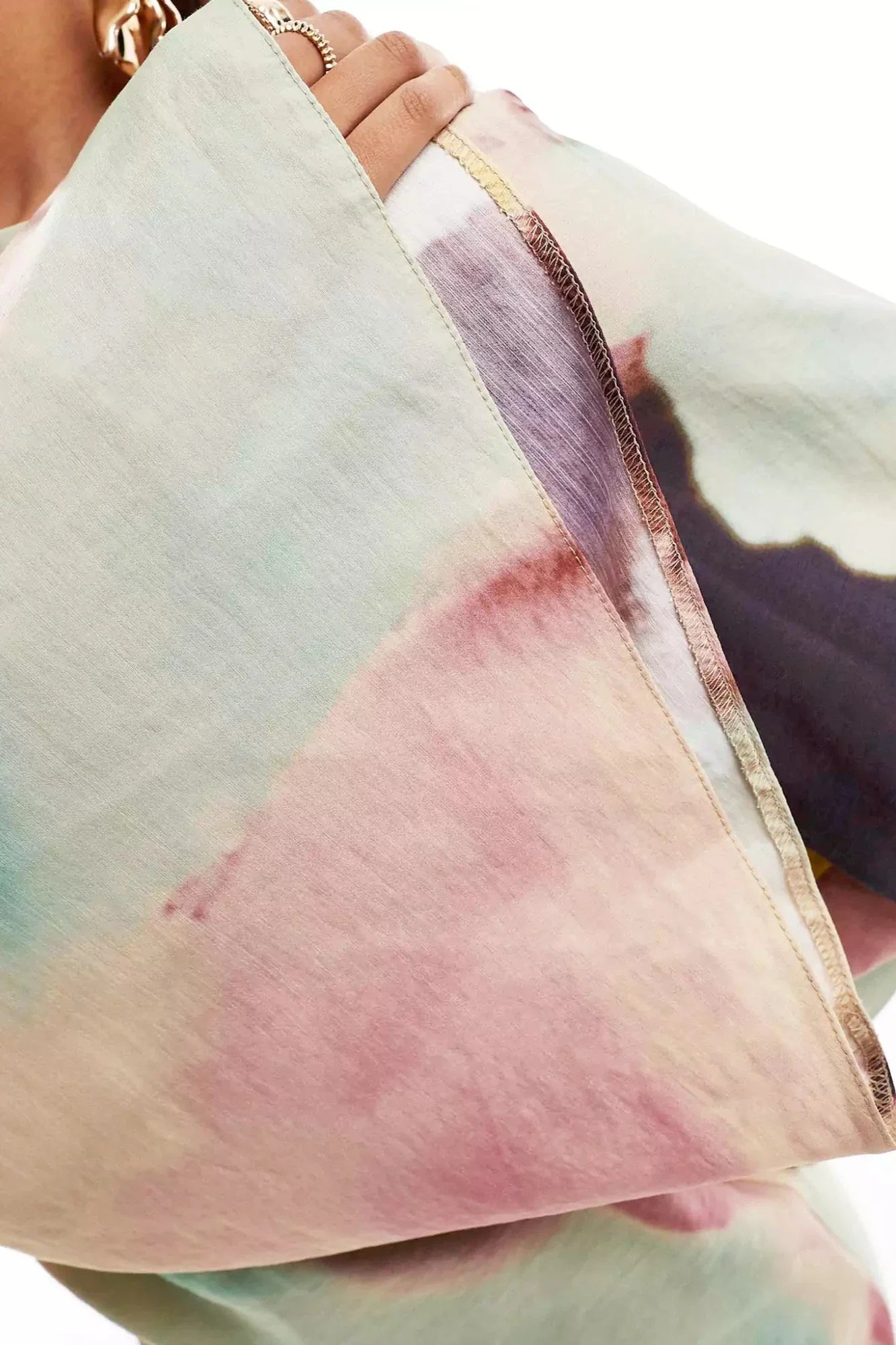 Abstrakt akvarelltrykk ultralang kjole