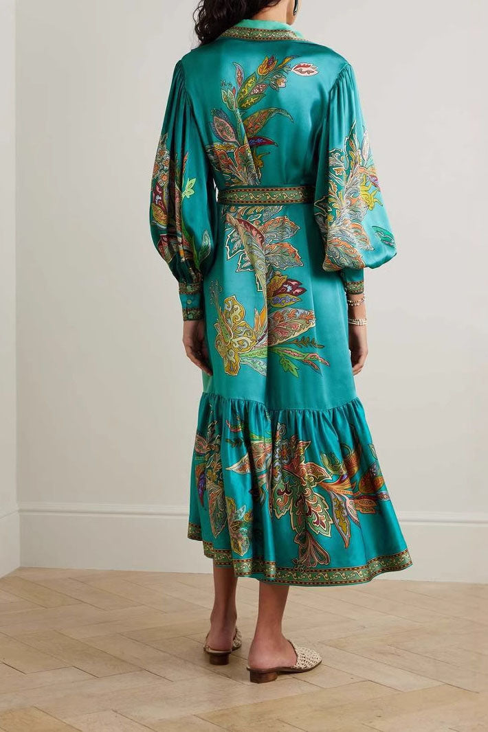 Robe en satin à imprimé floral