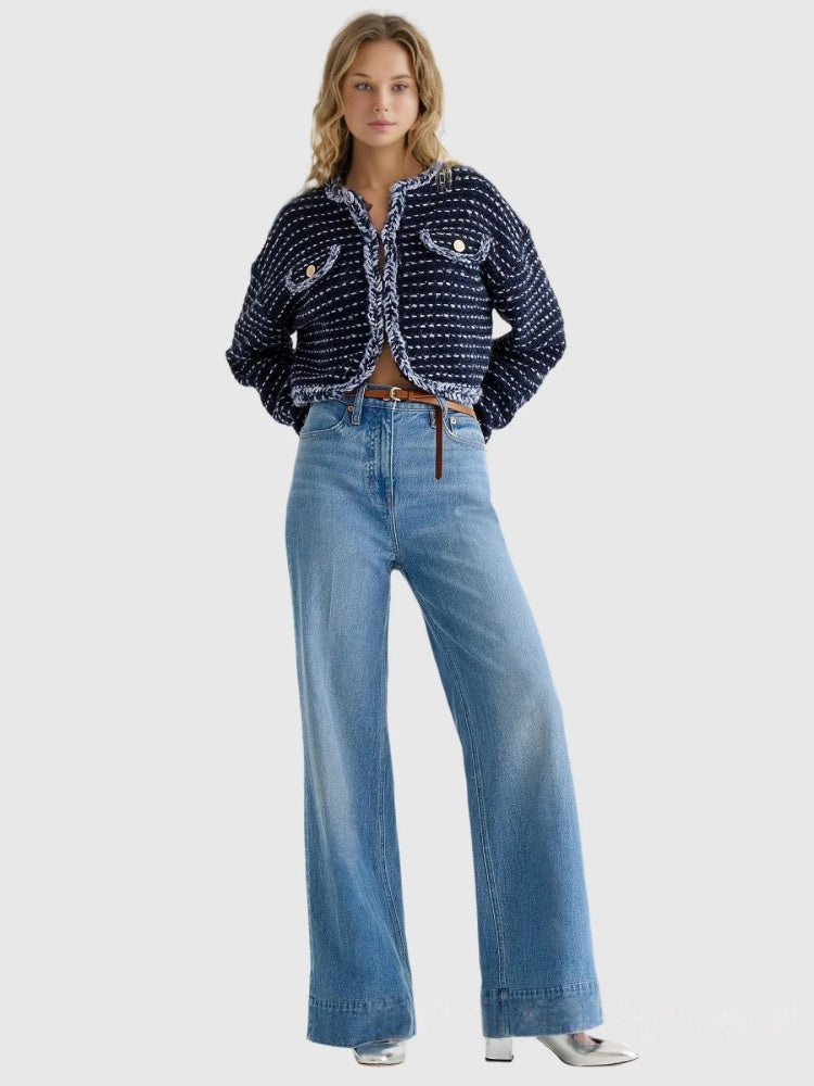 Klassiska tvättade flare-jeans