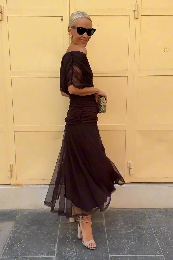 Sjokoladebrunt tyllemaksikjole