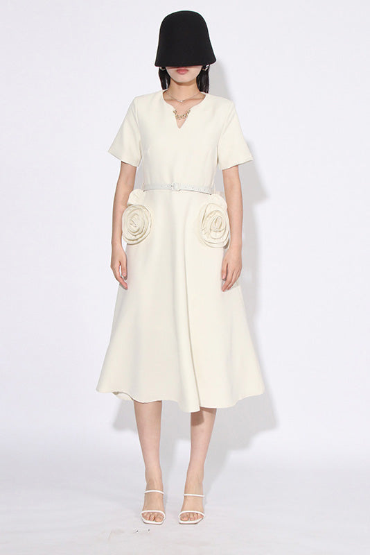 Grace Floral Appliqué Kortärmad midiklänning