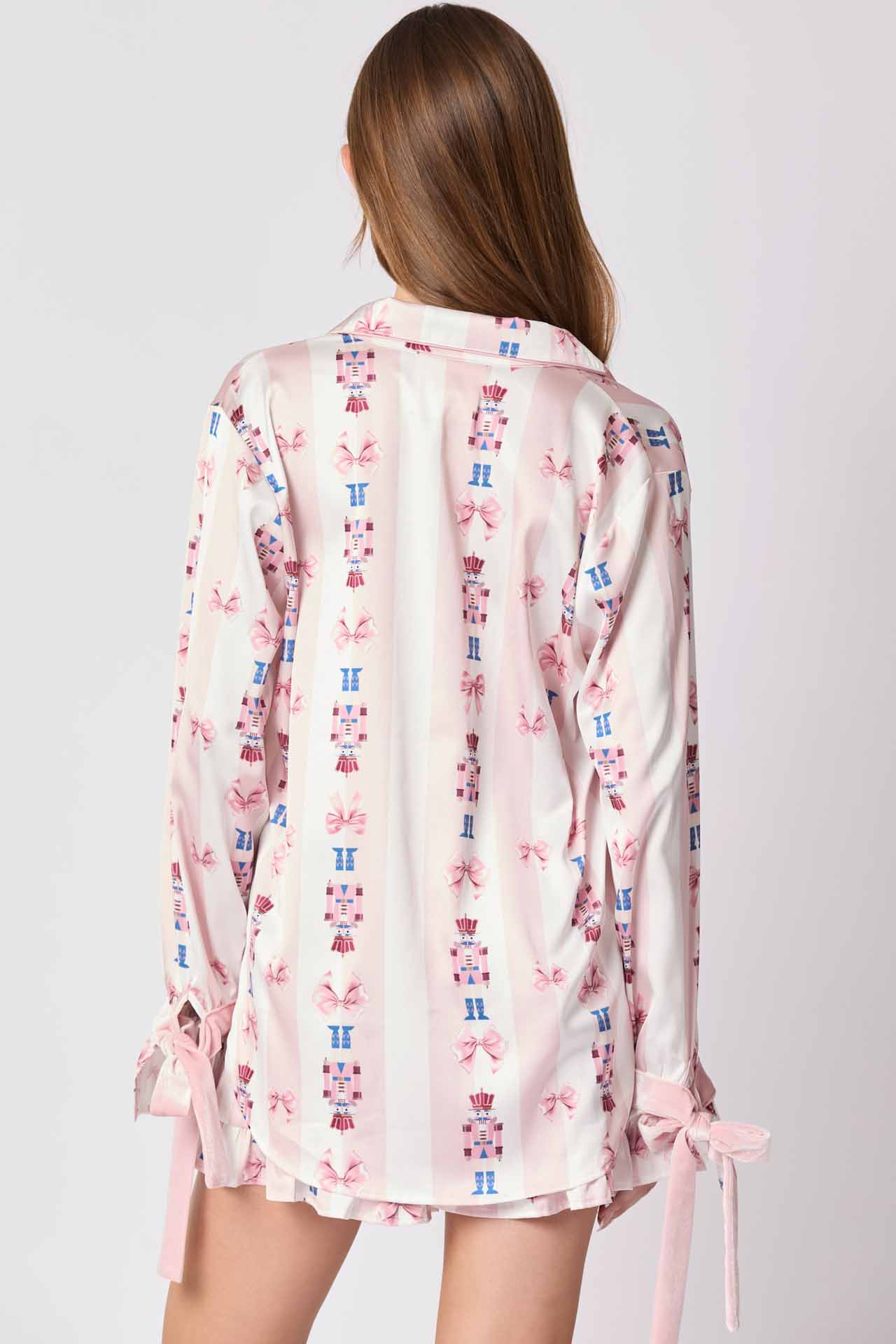 Pyjamassett med buemansjetter