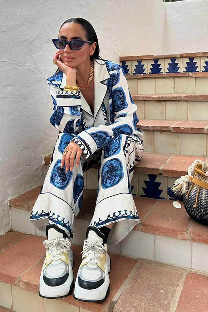 アーティスティックブルーフローラル襟付きセット