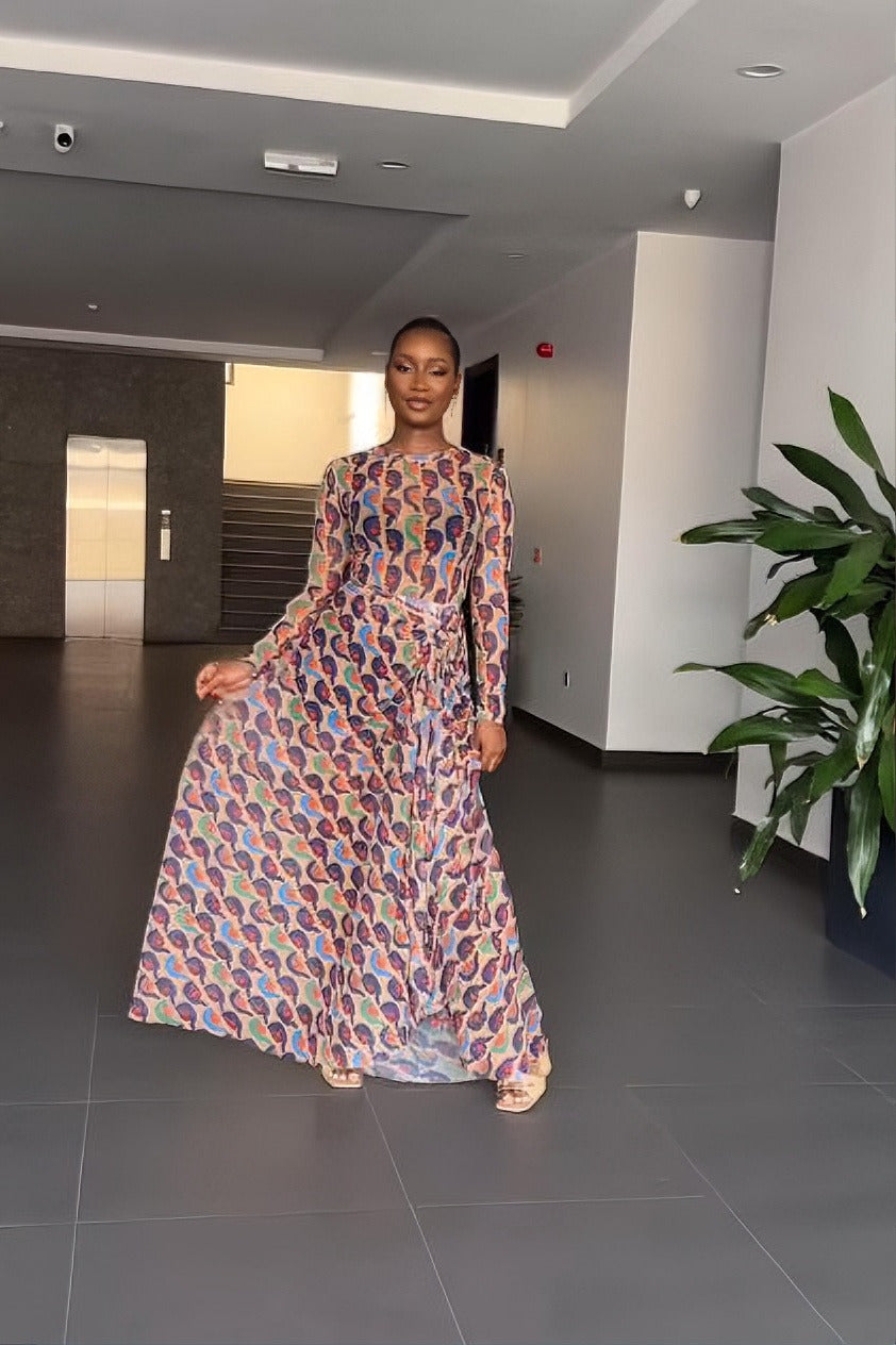 Robe longue à motif portrait abstrait