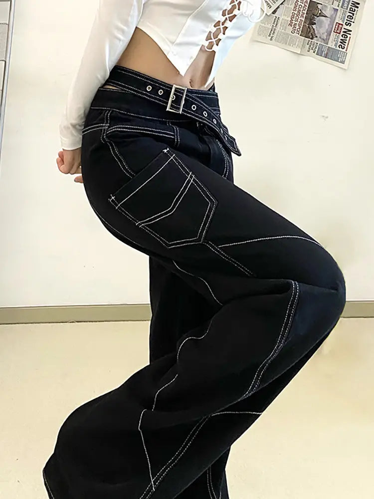 Jeans con costuras de contraste únicas
