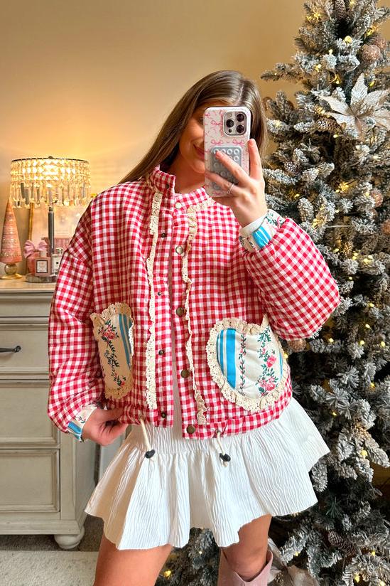 Jachetă cu buzunar în formă de inimă roz în carouri