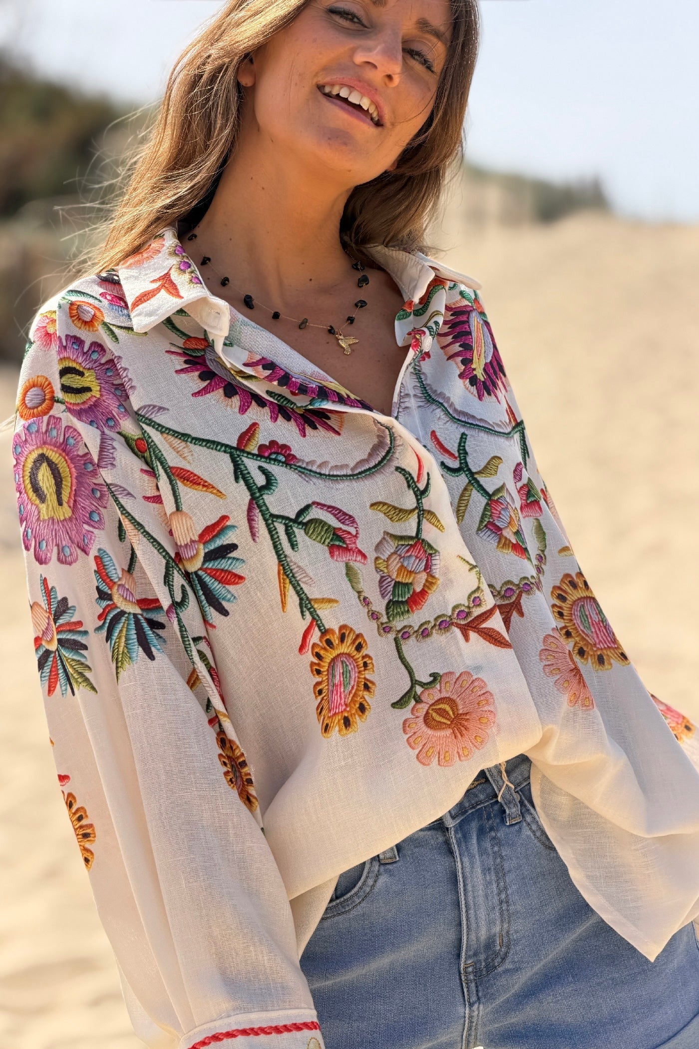Camicia Beige Oversize con Bottoni