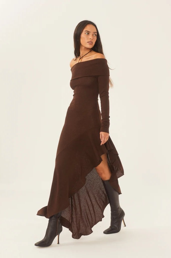 fitted lace wedding dress Alisa Off-shoulder Flare Midi Knit Dress