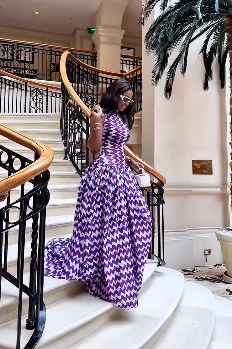 Lilla maxi-kjole med sikksakkmønster