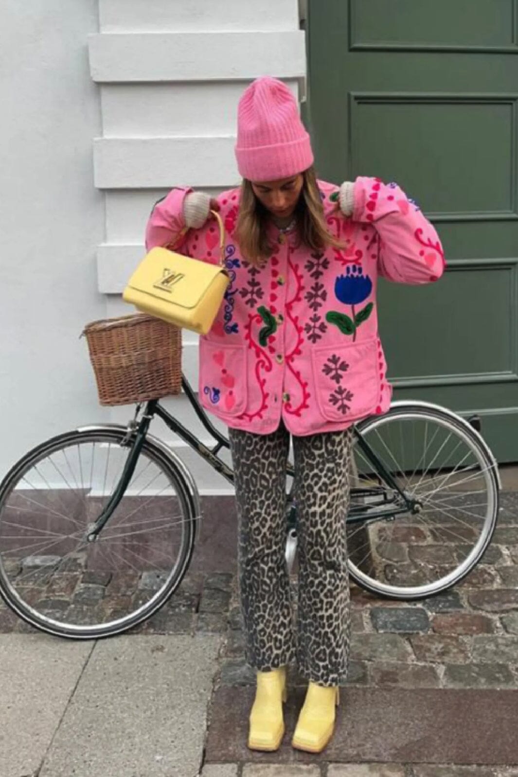 سترة جيب بطبعة زهور لطيفة