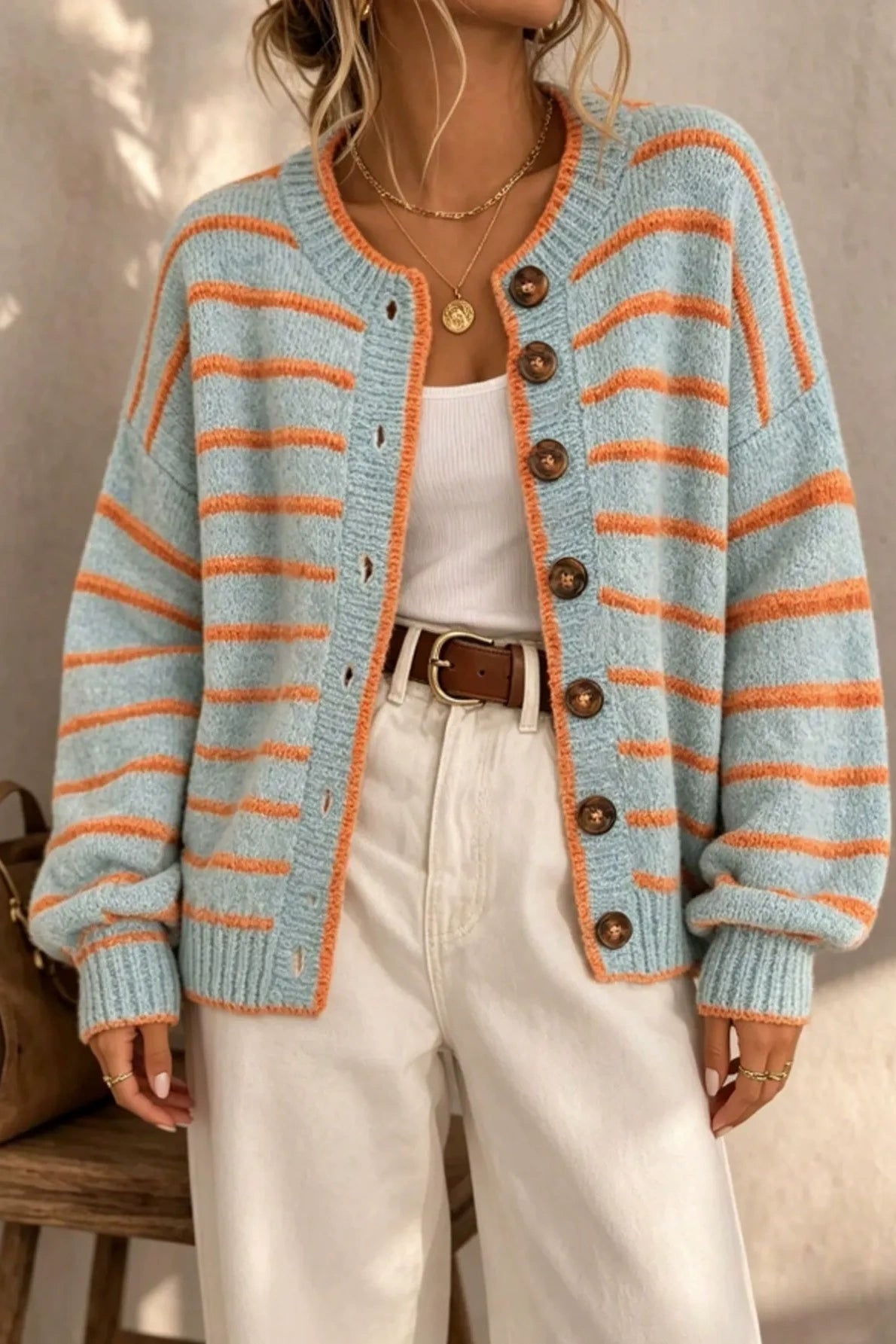 Cardigan lavorato a maglia ispirato all'arte