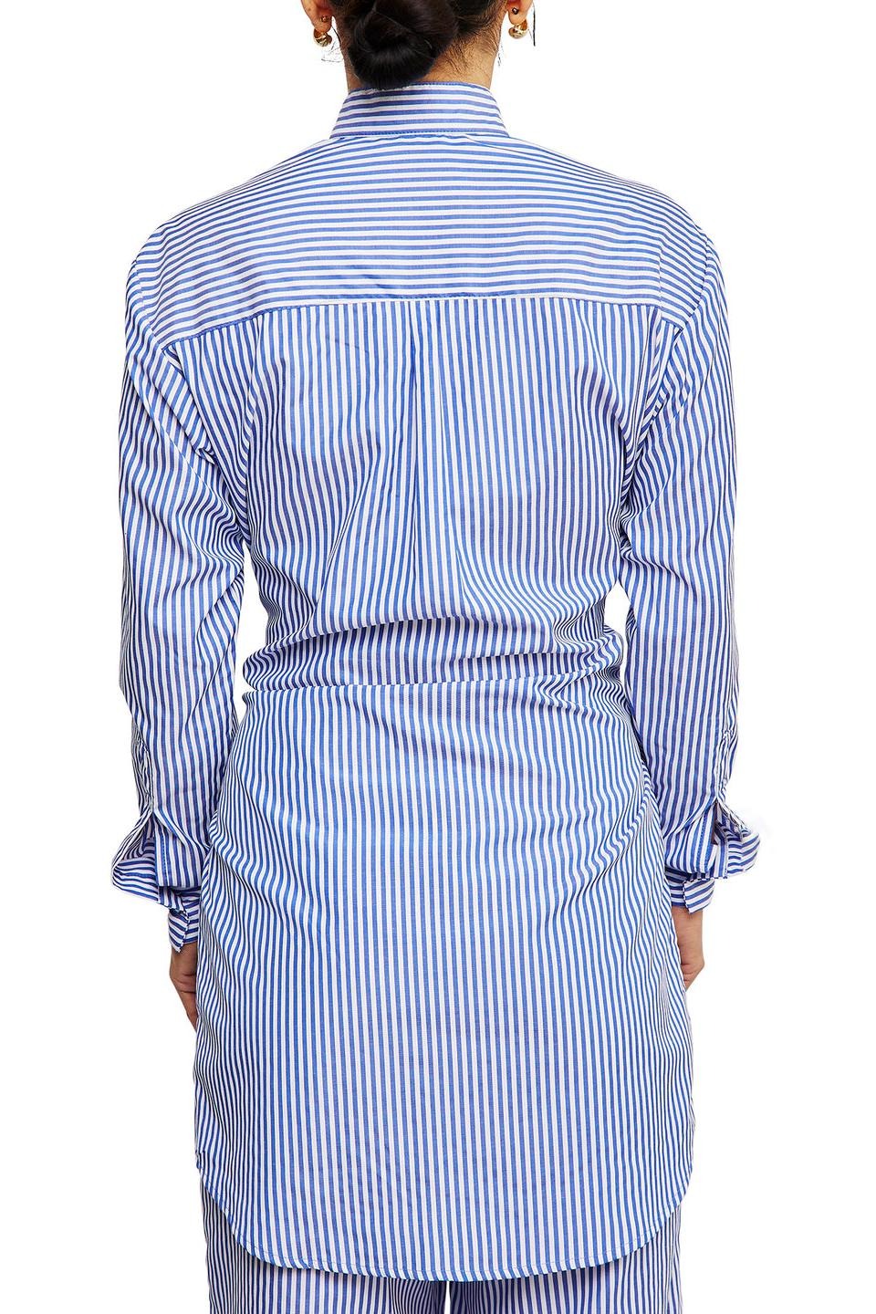Maglione da donna con taglio sagomato in color latte