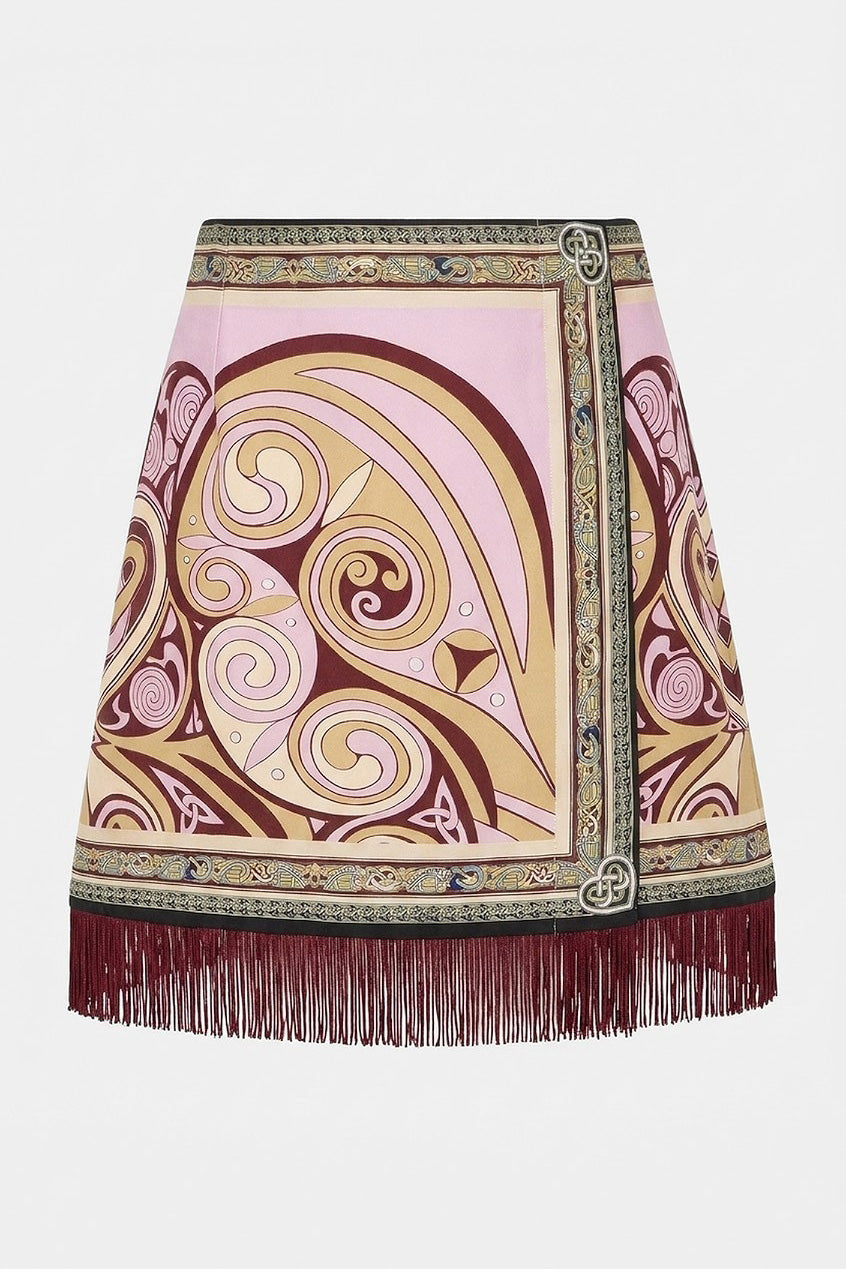 Set elegant cu fustă și top cu mâneci tip pelerină