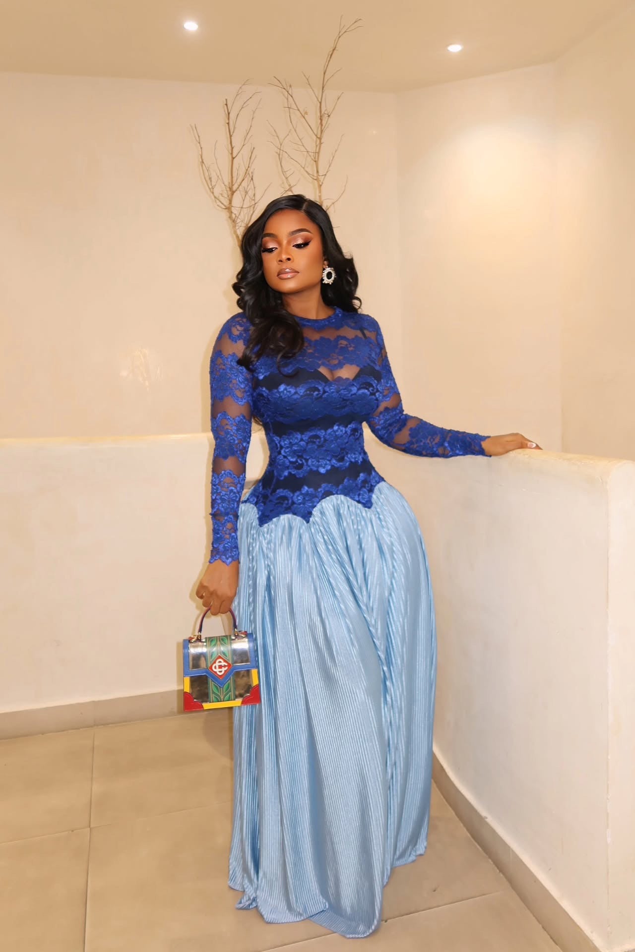 オーシャンブルー プリーツレース マキシドレス