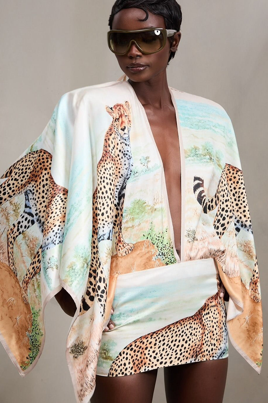 Robe longue cape blanche Flow