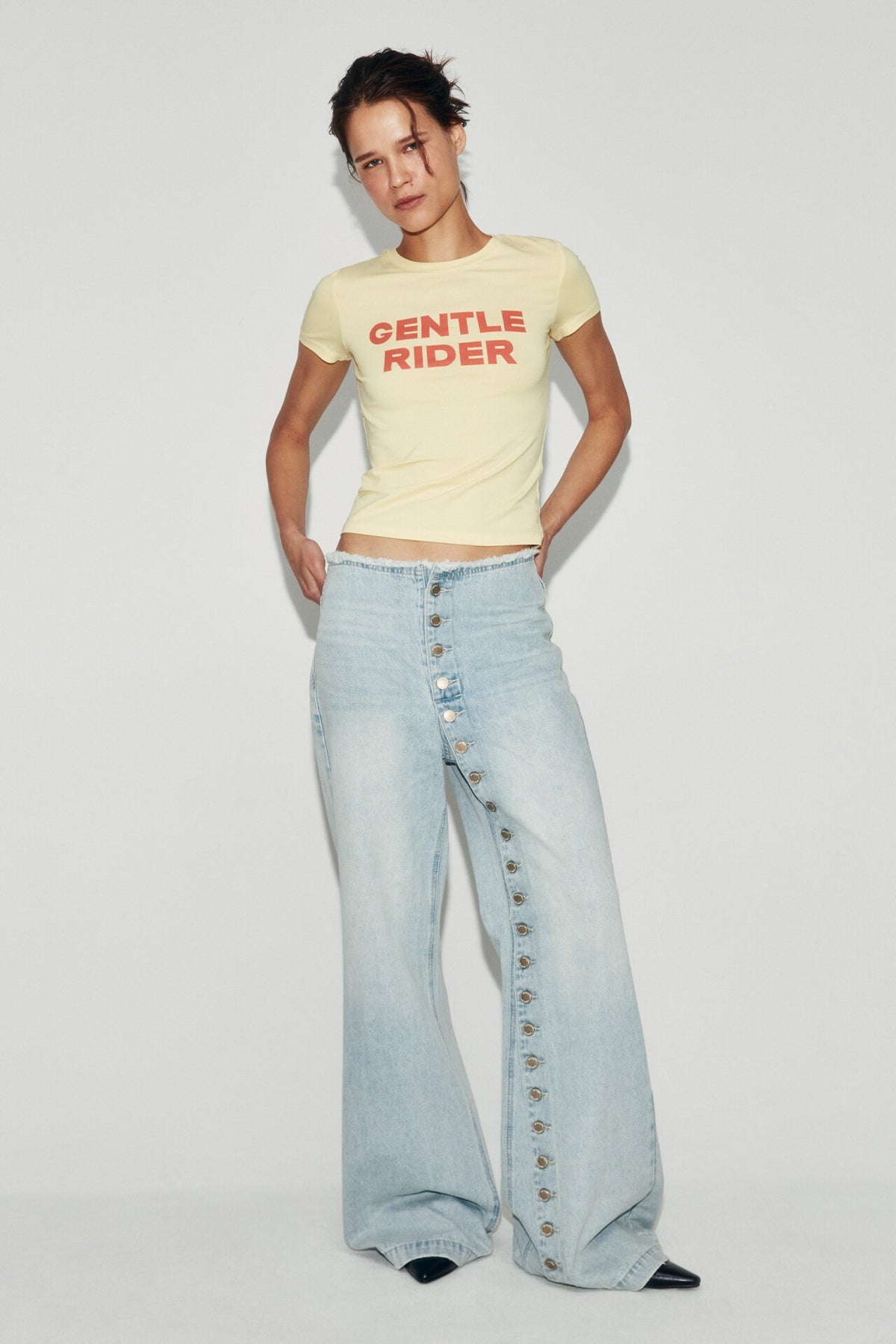 Side Button Light Wash Flared Pants