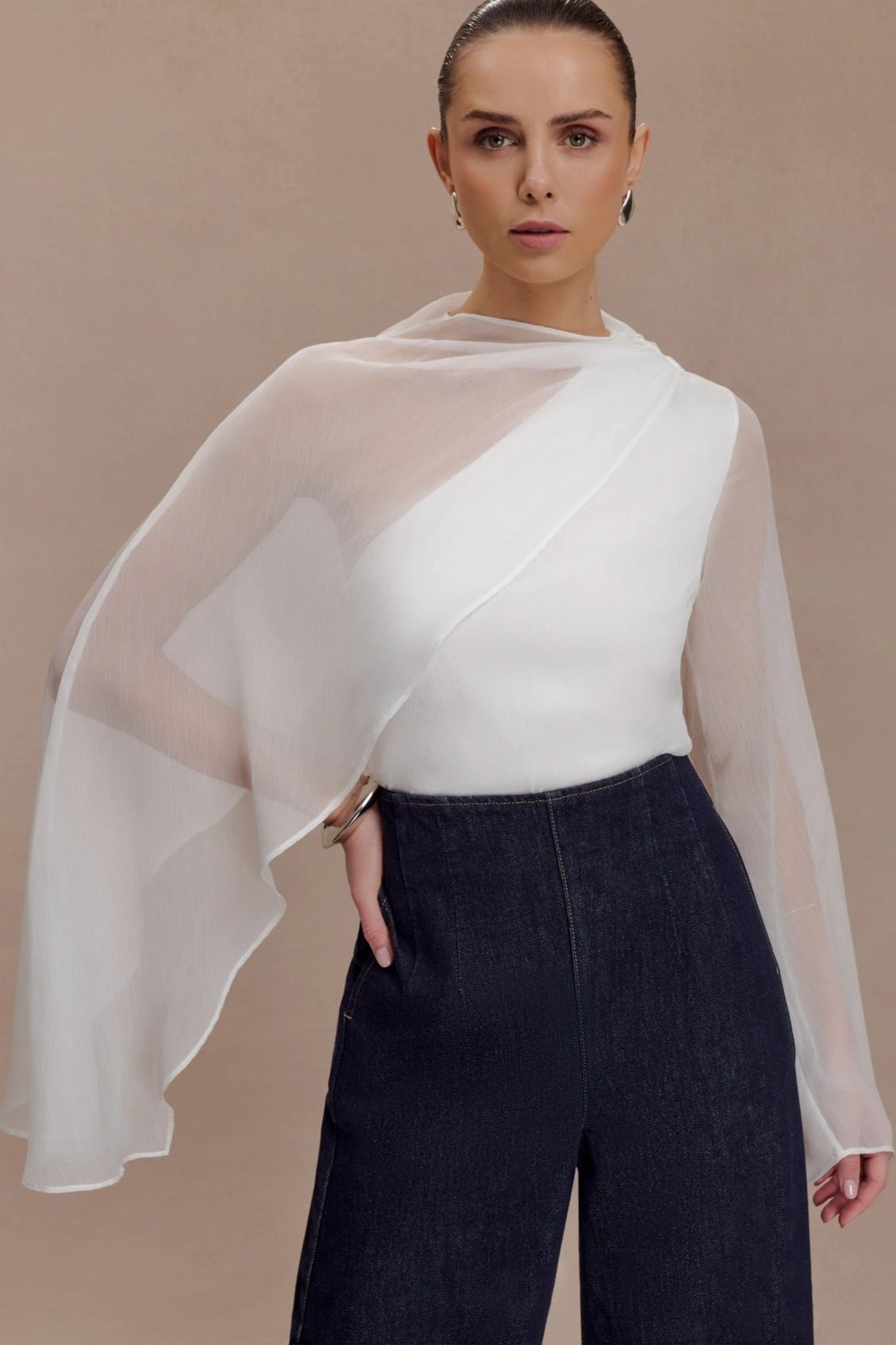 Asymmetrisches Langarmshirt