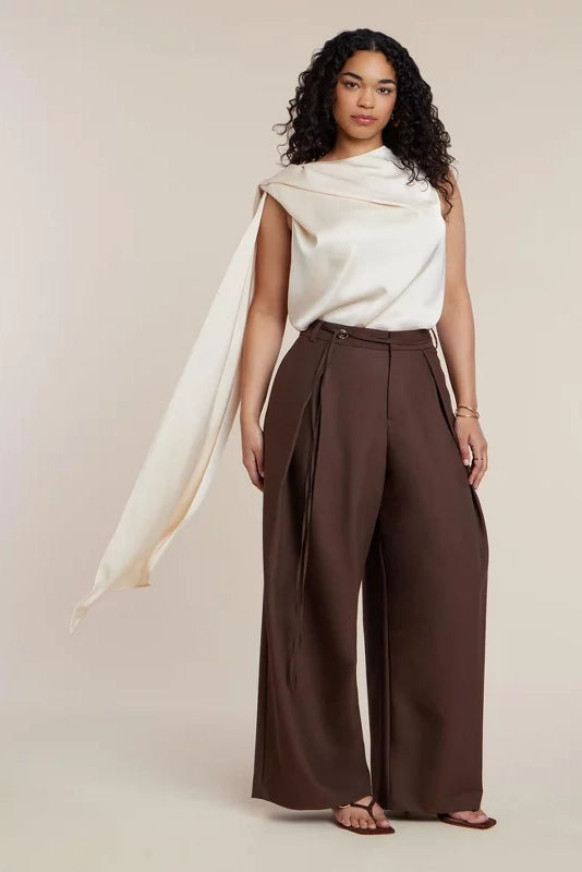 Optesch wäissen Top ouni Äerm mat Fransen a Cape-Stil