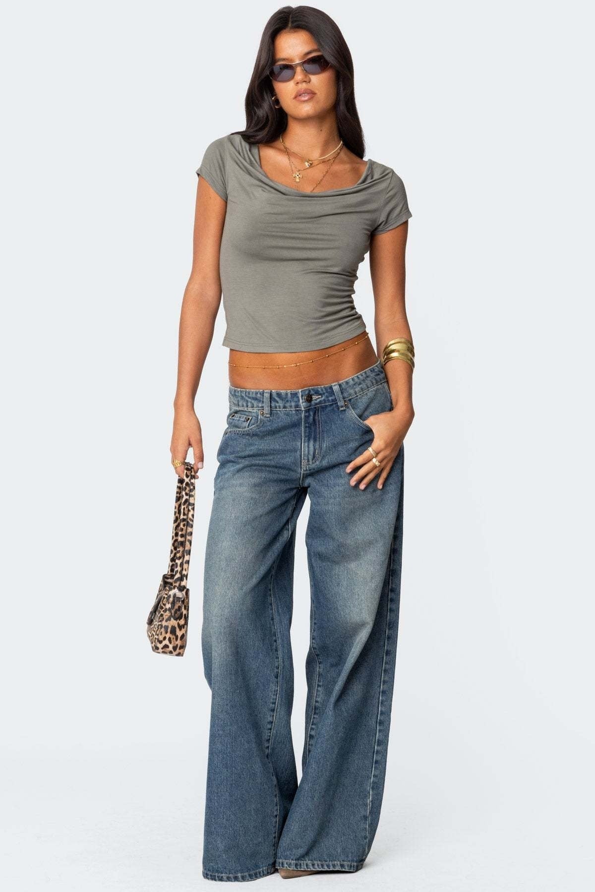 Pantalon large à volants diagonaux