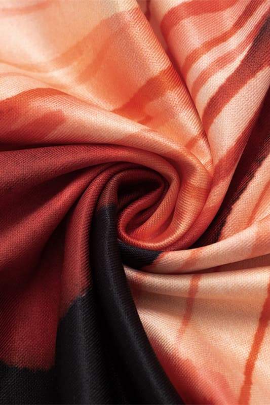 जेनिस फ्लोरल प्रिंटेड स्ट्रैपलेस मैक्सी ड्रेस