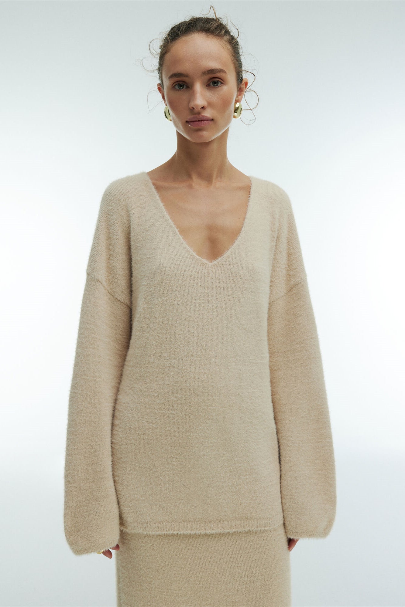 Pletená souprava Barbara s výstřihem do V s dlouhými rukávy