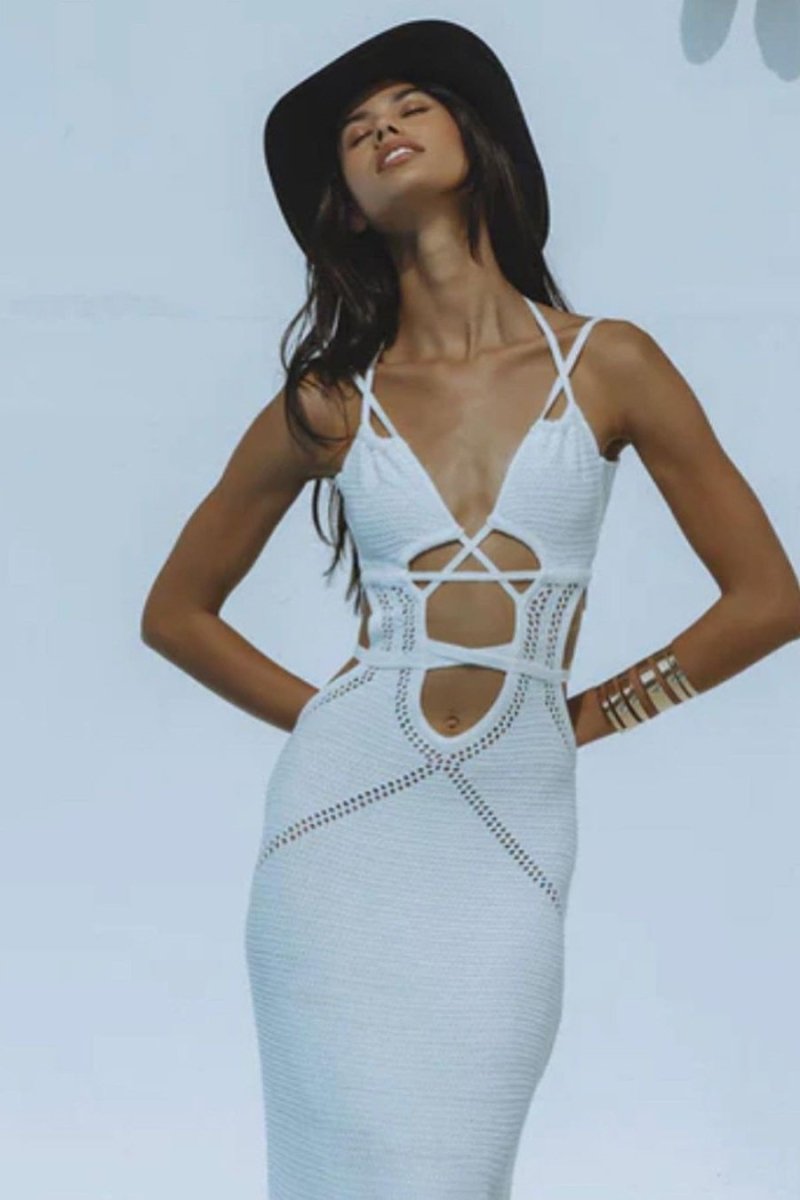 Megan Dzianinowa sukienka maxi z wycięciami