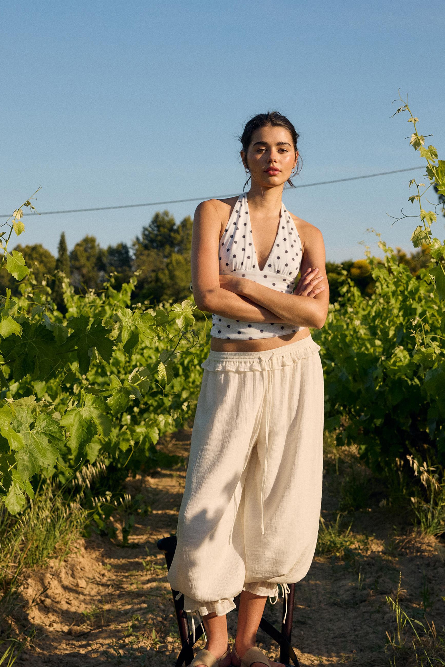 Drawstring High Waist Cuffed Balloon Capri Pants