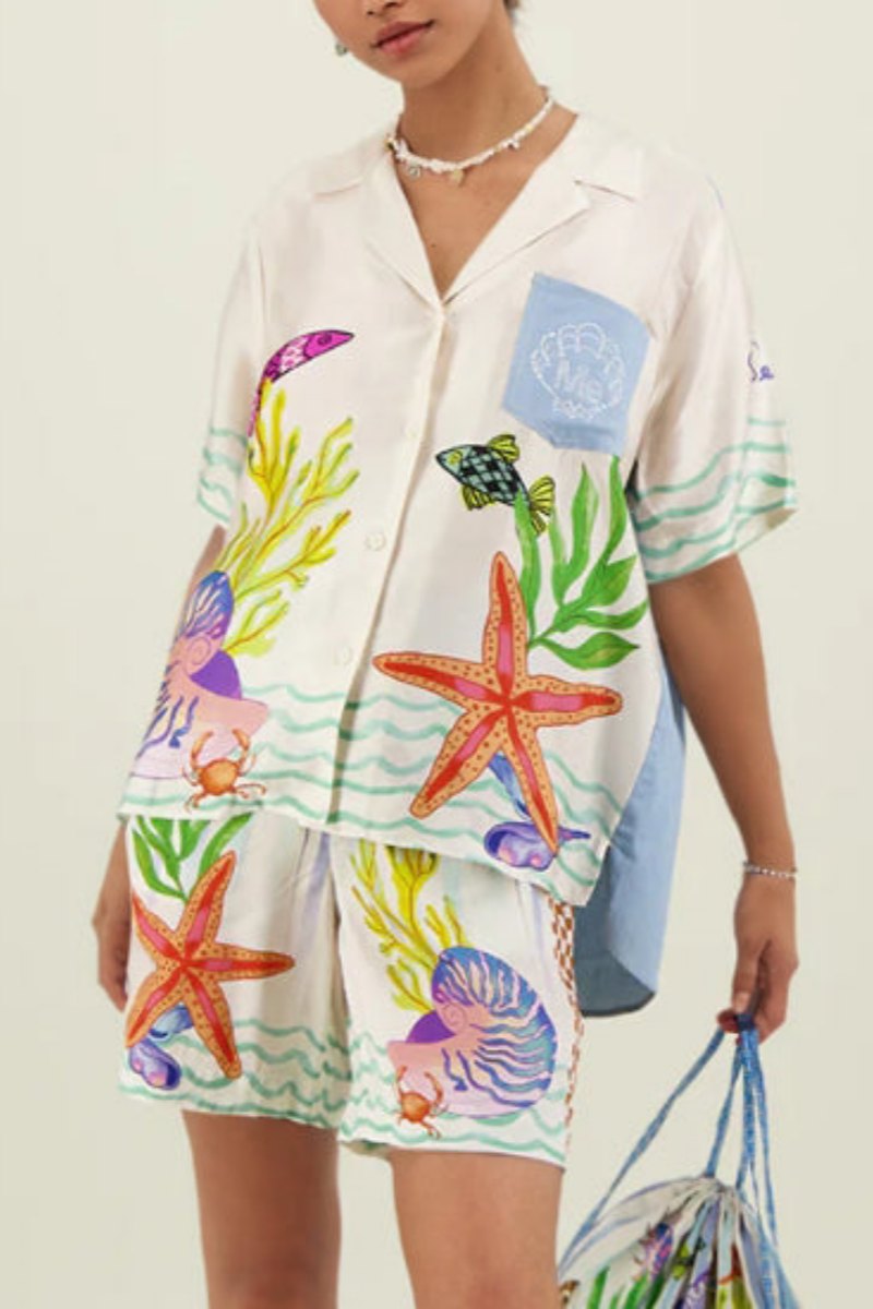 Μοναδικό Σετ Δύο Τεμαχίων με Χαλαρά Σορτς και Σχέδιο Κοχυλιού Ωκεανού