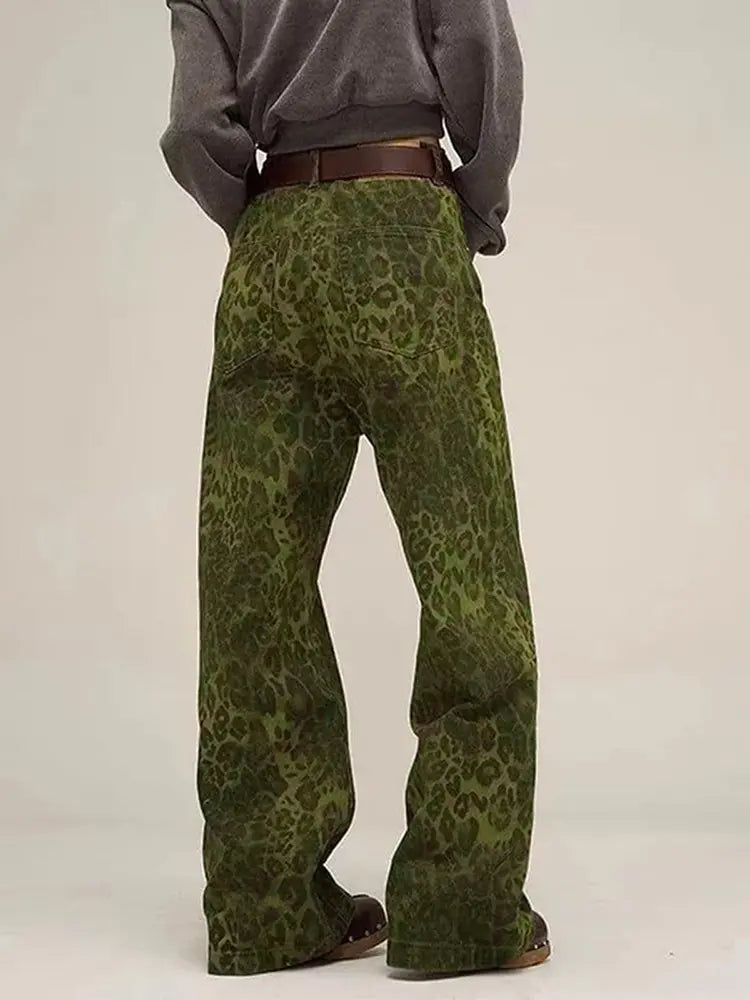 Jeans vintage con stampa leopardata