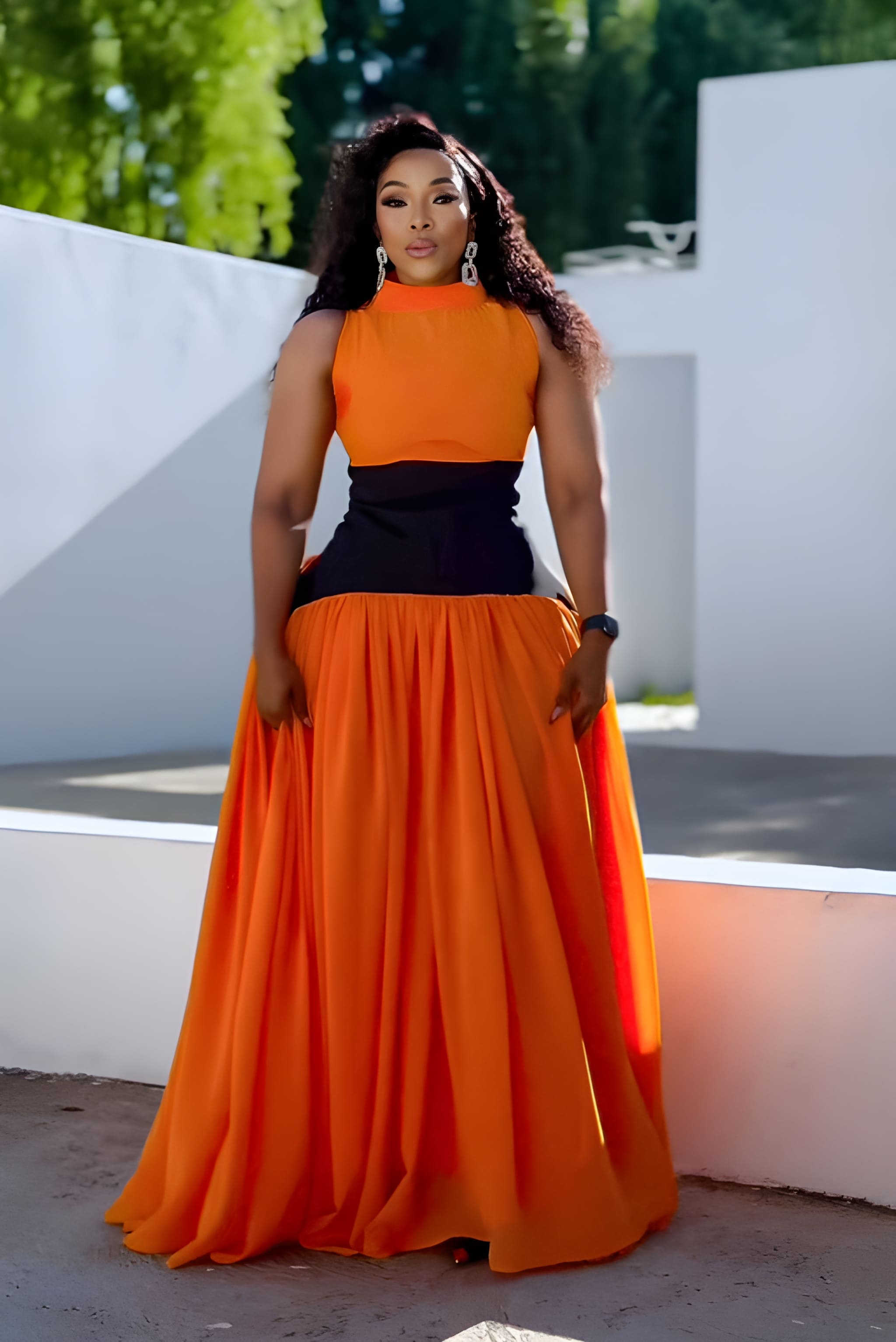 Vestido Maxi Halo com Franja Azul