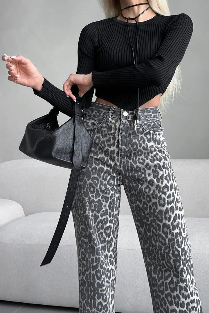 Leopard High-Waisted Jeans