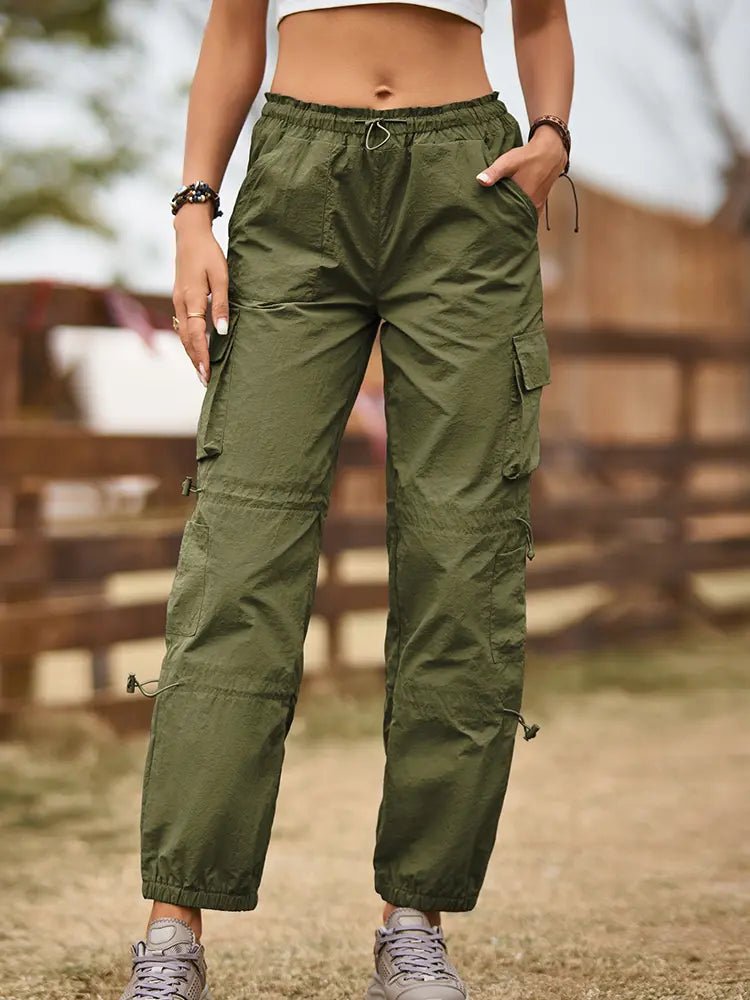 Pantaloni cargo regolabili alla moda con tasche multiple