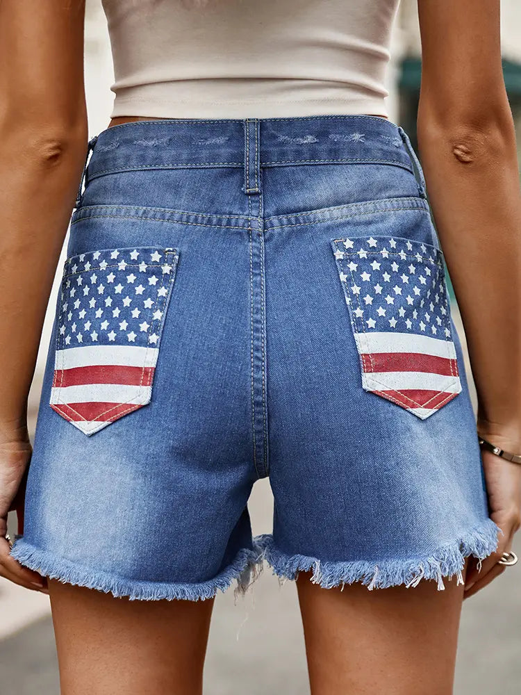 Flaggtrykk Slitte Denimshorts med Knapper
