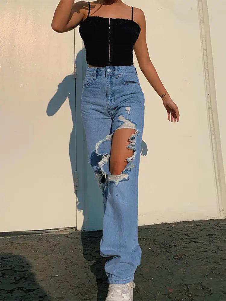 Summer Jeans mat lousem, geradem Been a Rëss